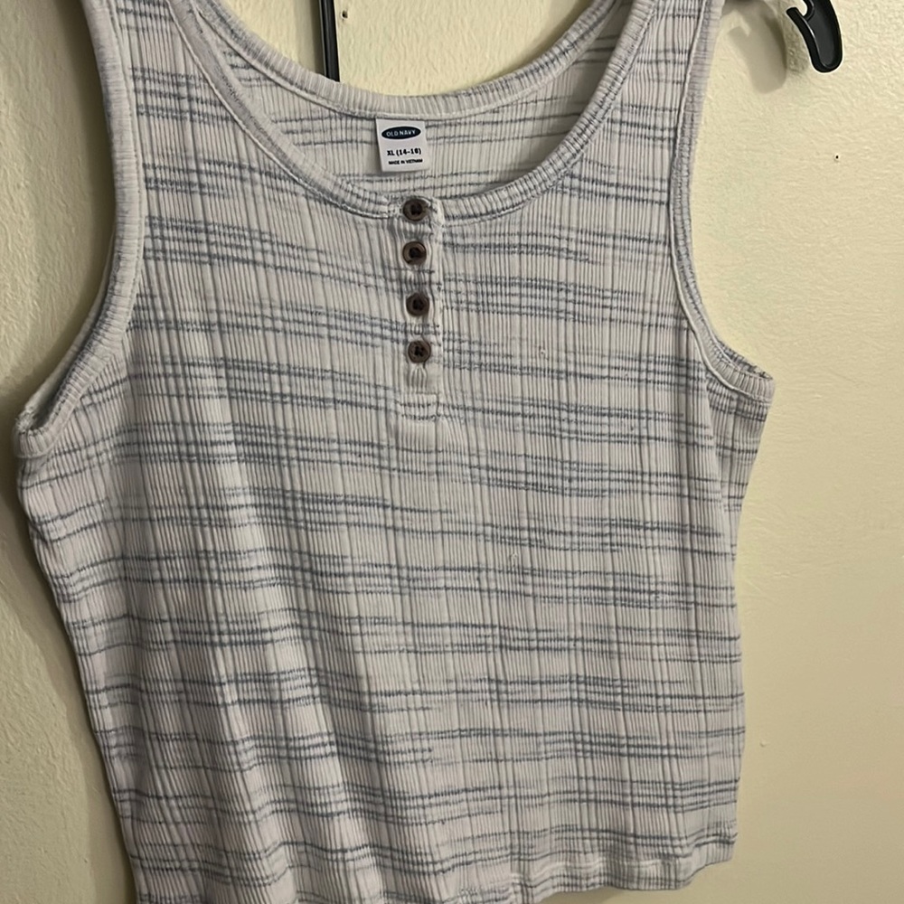 girls shirt